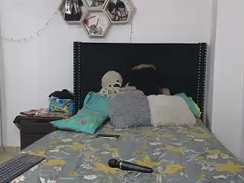 charlotte 077 online show from 01.29.25