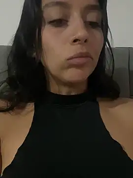 Snapshot of BrittanyDiaz chatting on 07.18.26 BrittanyDiaz online show from 07.18.26