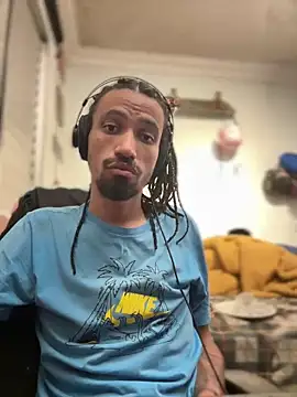 hotcamboy420 online show from 12.11.24