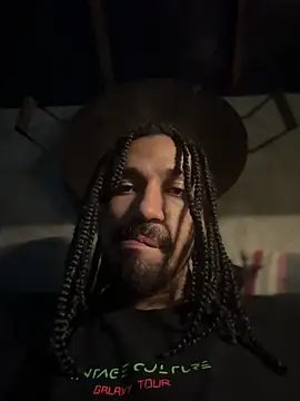 hotcamboy420 online show from 02.21.25