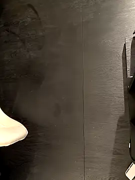 Snapshot of DahliaSegreta chatting on 02.28.25 DahliaSegreta online show from 02.28.25