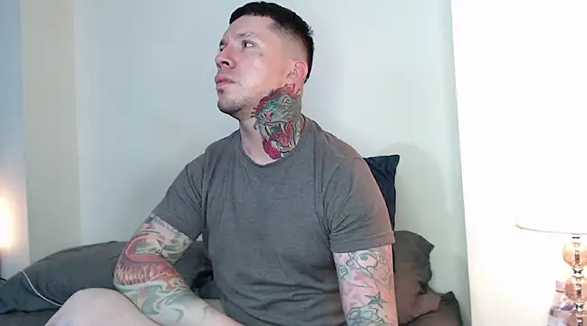 Snapshot of Adam_tatto chatting on 02.15.25 Adam tatto online show from 02.15.25