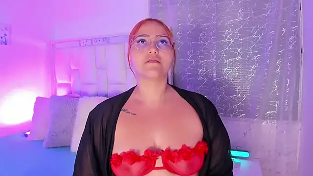 LeahxBarker online show from 11.12.25