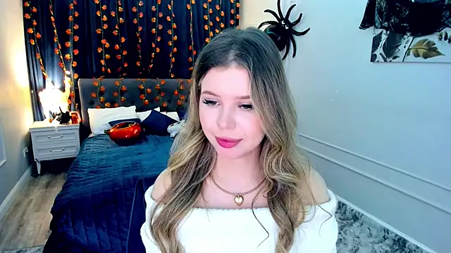 FollowLovee online show from 10.13.25