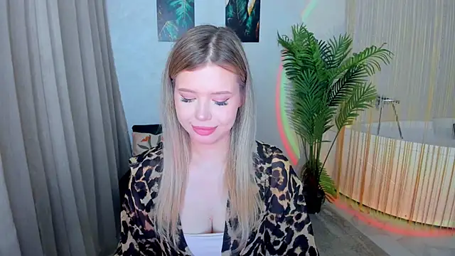 FollowLovee online show from 06.23.26