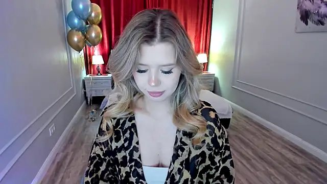 FollowLovee online show from 07.09.26