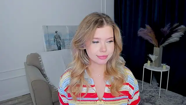 FollowLovee online show from 07.15.26