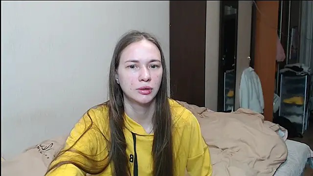 Snapshot of leila_bambi_ chatting on 03.20.25 leila bambi online show from 03.20.25