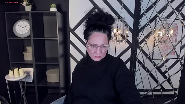 Snapshot of Anita_Muse chatting on 01.18.25 Anita Muse online show from 01.18.25