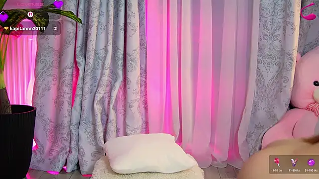 EvaSparks  online show from 05.12.26