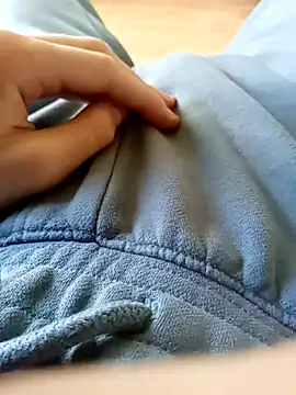 Snapshot of NudeYogaBoy chatting on 03.03.25 NudeYogaBoy online show from 03.03.25