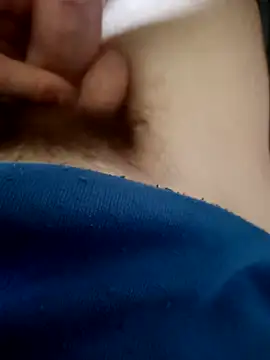 Snapshot of NudeYogaBoy chatting on 03.11.25 NudeYogaBoy online show from 03.11.25