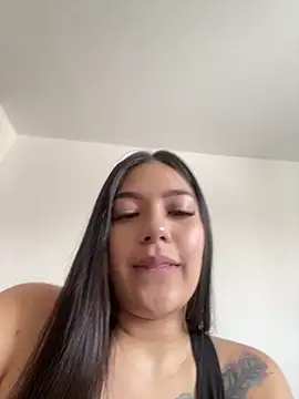 Latina vanessa online show from 02.09.26