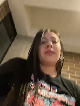 Latina vanessa online show from 04.10.26