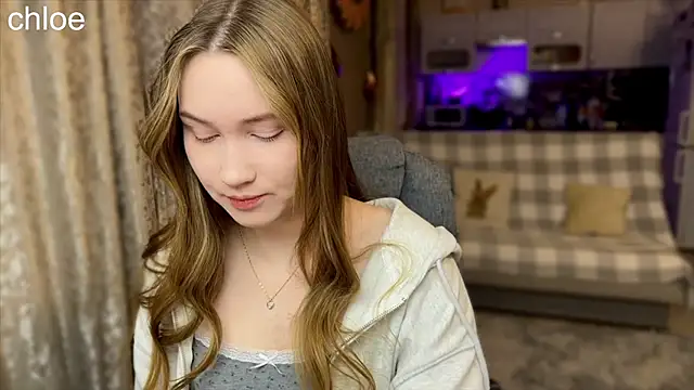 ChloeMillerMeow online show from 11.01.25