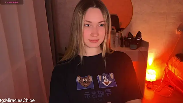 ChloeMillerMeow online show from 04.15.26