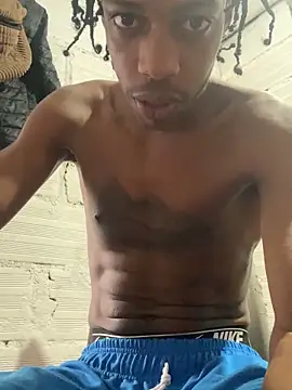 Larry-n-clouds online show from 11.27.25