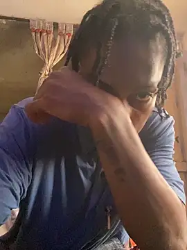 Larry-n-clouds online show from 12.05.25