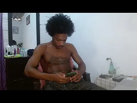 Larry-n-clouds online show from 05.21.26