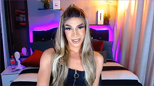 camila hootie online show from 01.23.25