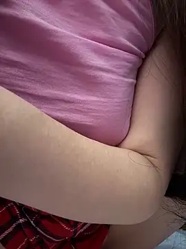 Snapshot of Asianpie_ chatting on 12.28.24 Asianpie online show from 12.28.24