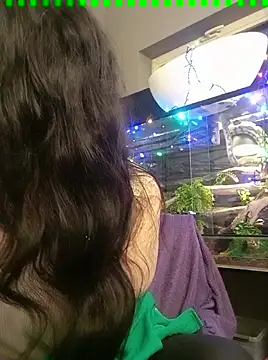 Snapshot of CamilleDesire chatting on 01.29.25 CamilleDesire online show from 01.29.25