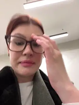 Snapshot of RinaCat chatting on 01.30.25 RinaCat online show from 01.30.25