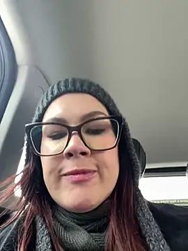 Snapshot of RinaCat chatting on 02.17.25 RinaCat online show from 02.17.25