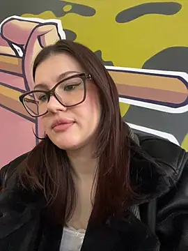 Snapshot of RinaCat chatting on 03.13.25 RinaCat online show from 03.13.25