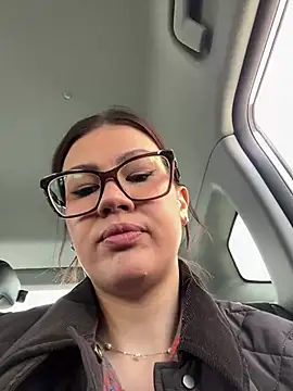 Snapshot of RinaCat chatting on 03.19.25 RinaCat online show from 03.19.25