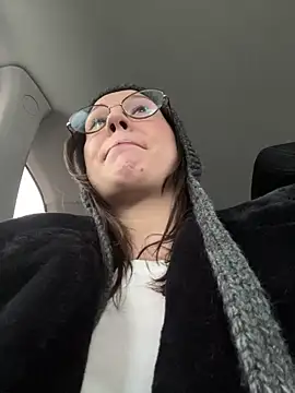 Snapshot of RinaCat chatting on 12.03.25 RinaCat online show from 12.03.25