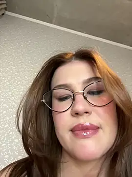 RinaCat online show from 12.20.25