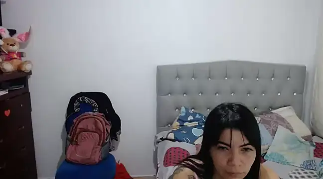 Georgina Copper online show from 02.15.25