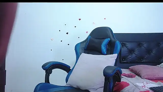 Georgina Copper online show from 04.09.26