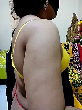 Ameera19 online show from 10.15.25