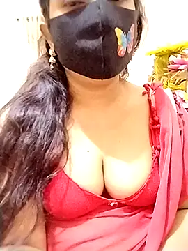 Snapshot of Ameera19 chatting on 02.14.26 Ameera19 online show from 02.14.26