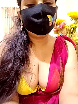 Snapshot of Ameera19 chatting on 02.20.26 Ameera19 online show from 02.20.26