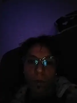 Snapshot of Donostipa chatting on 05.15.26 Donostipa online show from 05.15.26