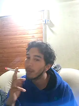 Snapshot of X_xtomas_x chatting on 10.11.25 X xtomas x online show from 10.11.25