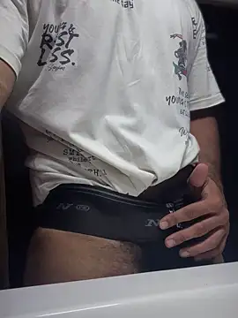 mrtoy121 online show from 10.14.25