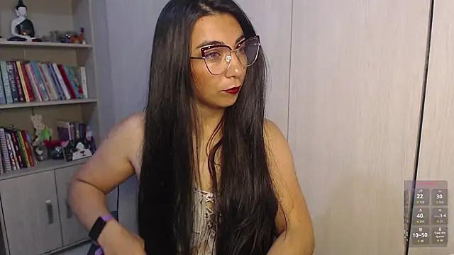 Snapshot of Karla_hernandez_ chatting on 01.08.26 Karla hernandez online show from 01.08.26