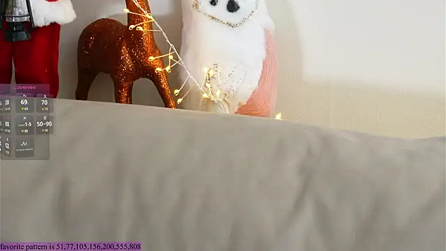 Snapshot of Alexandra_Demore chatting on 12.17.24 Alexandra Demore online show from 12.17.24