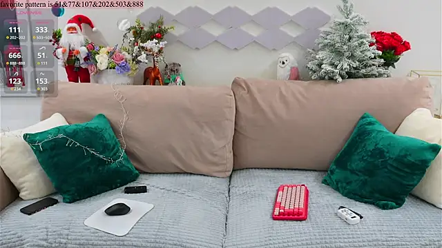 Snapshot of Alexandra_Demore chatting on 01.31.25 Alexandra Demore online show from 01.31.25