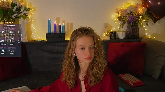 Snapshot of Alexandra_Demore chatting on 02.15.25 Alexandra Demore online show from 02.15.25