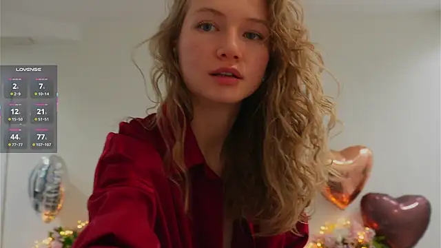 Snapshot of Alexandra_Demore chatting on 02.16.25 Alexandra Demore online show from 02.16.25