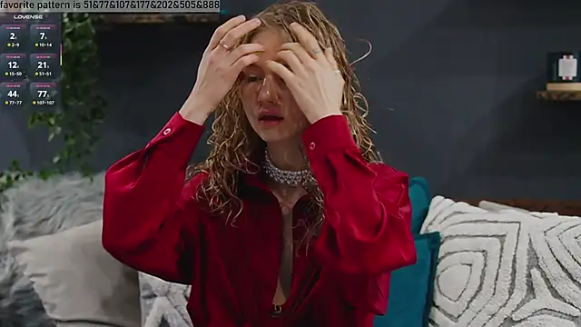 Snapshot of Alexandra_Demore chatting on 03.20.25 Alexandra Demore online show from 03.20.25