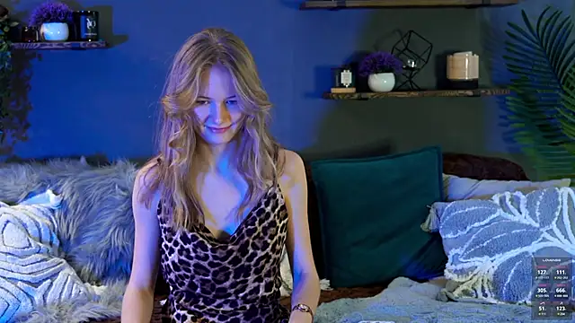 Snapshot of Alexandra_Demore chatting on 03.22.25 Alexandra Demore online show from 03.22.25