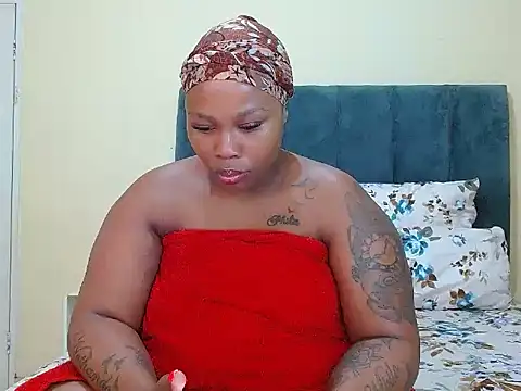 curvycloe1 online show from 04.21.26