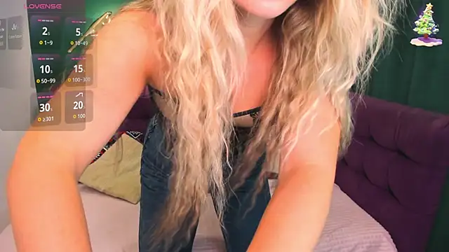 Snapshot of EvaMoran chatting on 07.17.26 EvaMoran online show from 07.17.26