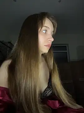 Snapshot of BarbaraFantasy chatting on 04.21.26 BarbaraFantasy online show from 04.21.26